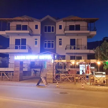 Likya 4* קמר
